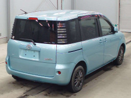 2003 Toyota Sienta