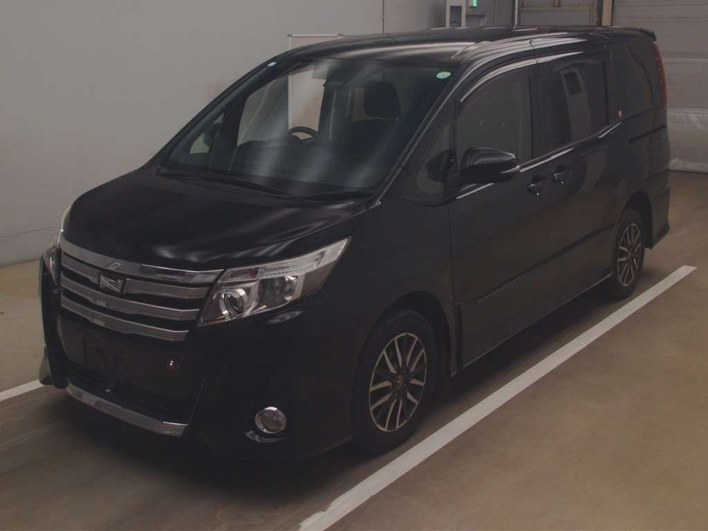 2017 Toyota Noah ZRR85W[0]