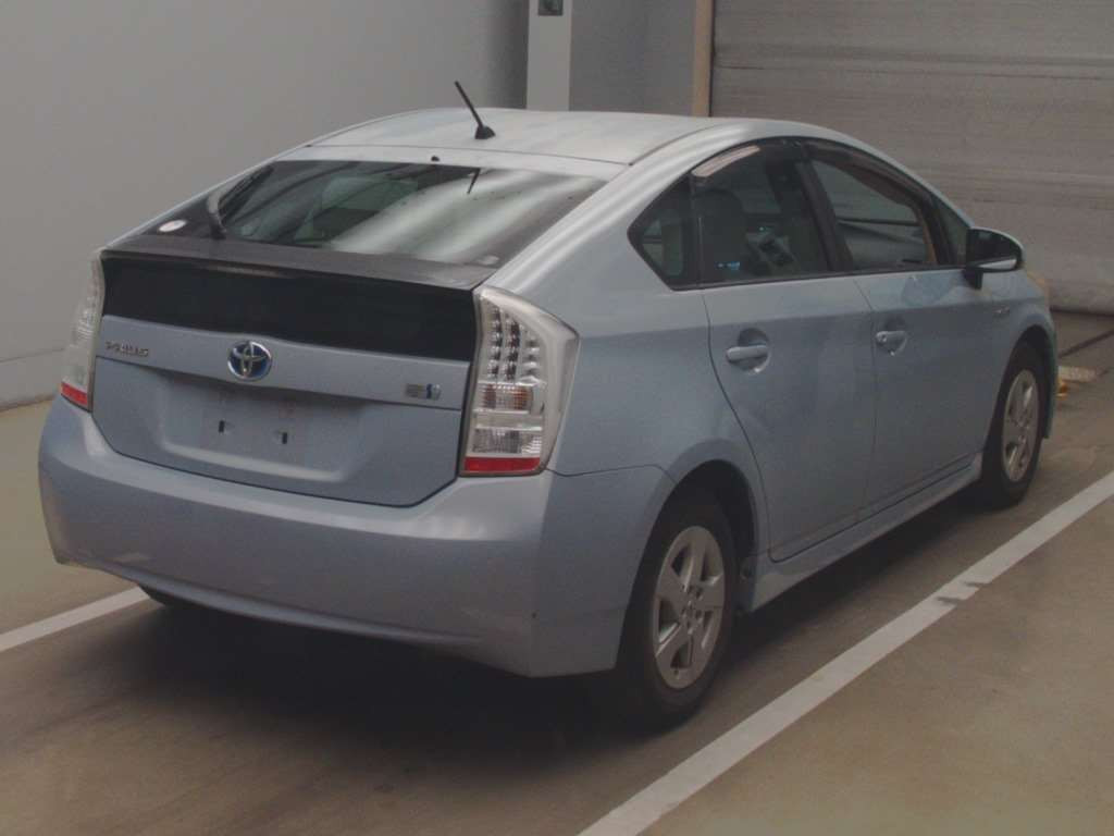 2011 Toyota Prius ZVW30[1]