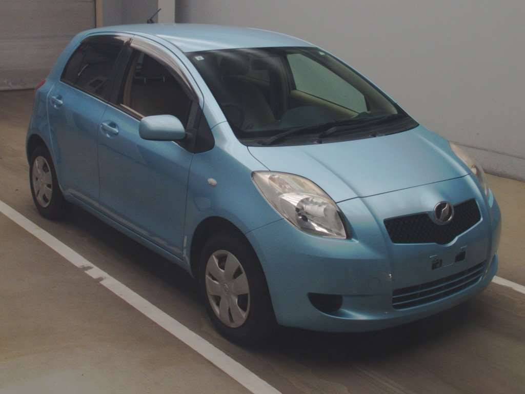 2007 Toyota Vitz KSP90[2]