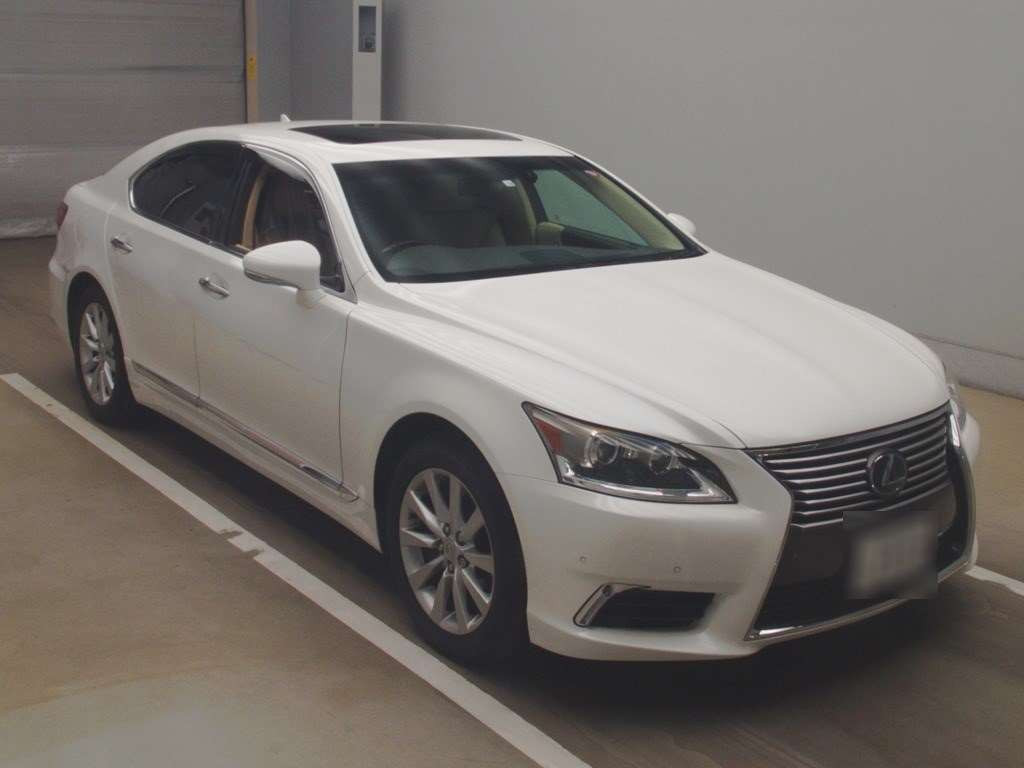 2012 Lexus LS USF40[2]