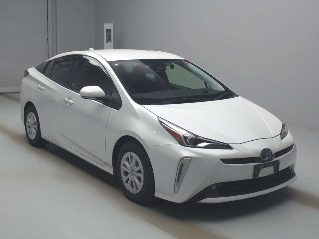 2021 Toyota Prius ZVW51[2]