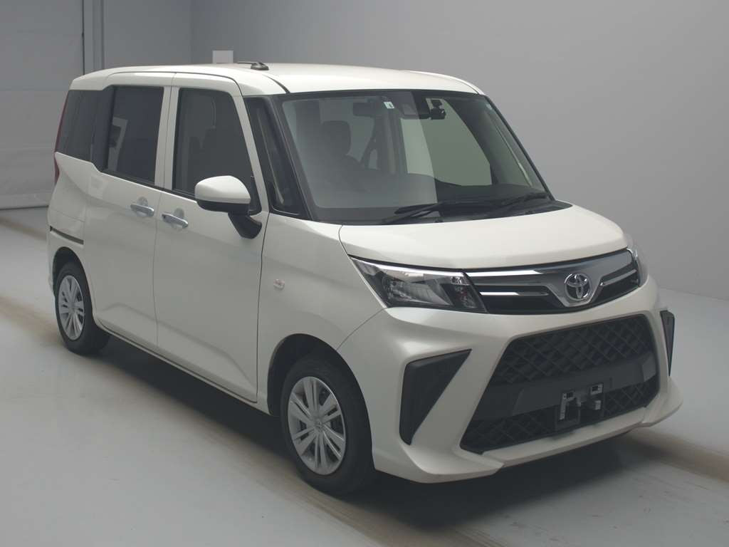 2021 Toyota Roomy M900A[2]