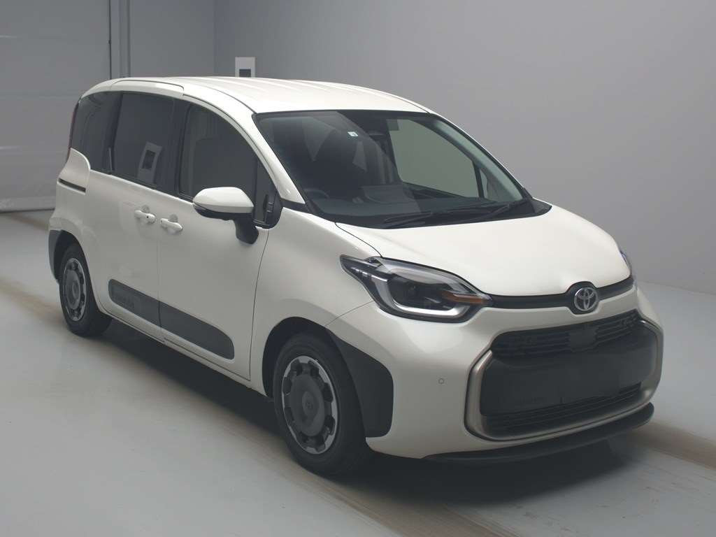 2022 Toyota Sienta MXPC10G[2]