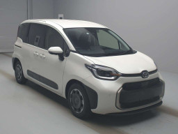 2022 Toyota Sienta