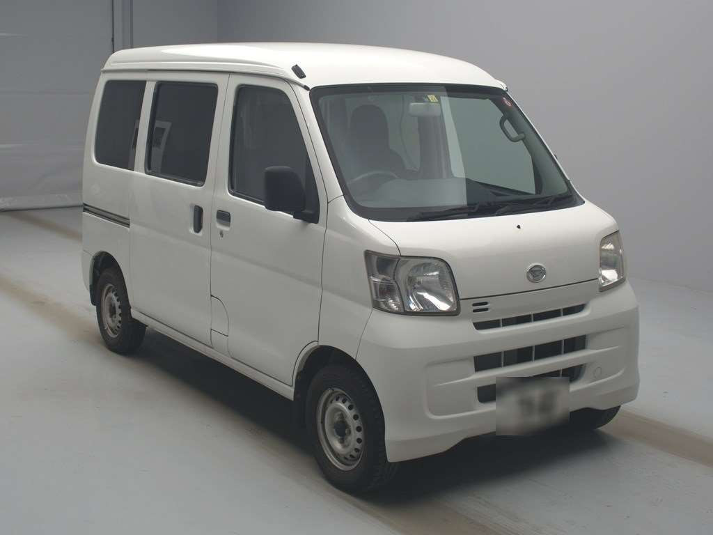 2016 Daihatsu Hijet Cargo S321V[2]