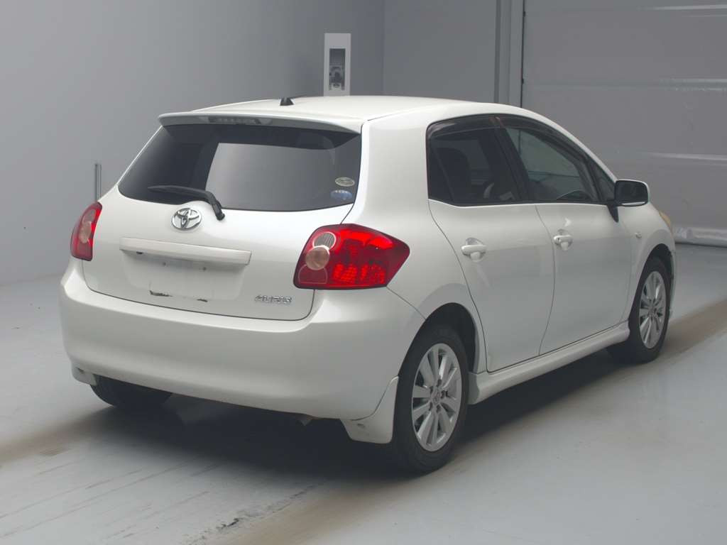 2007 Toyota Auris NZE151H[1]