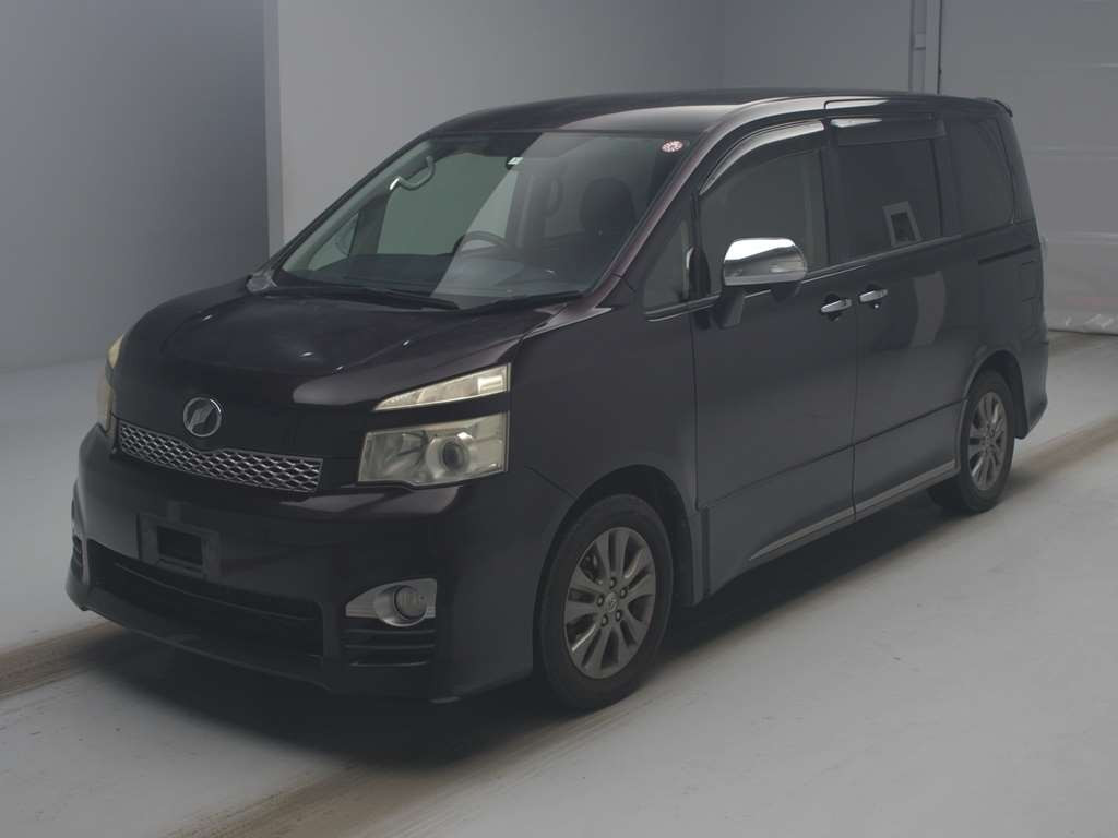 2011 Toyota Voxy ZRR70W[0]