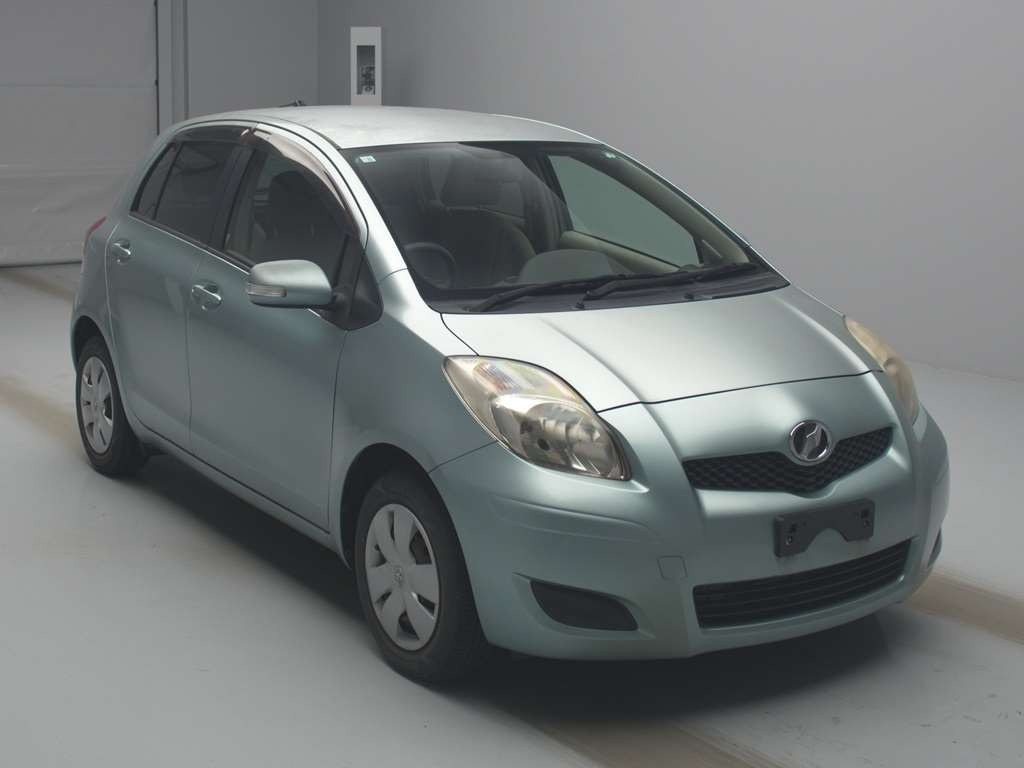 2008 Toyota Vitz KSP90[2]