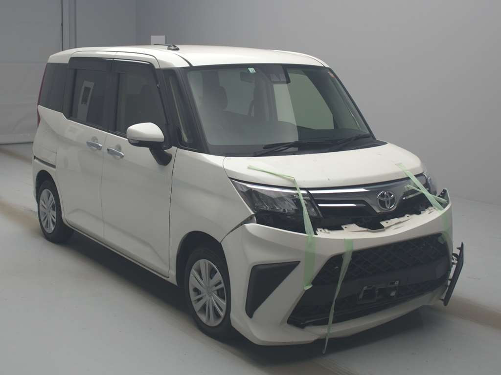 2022 Toyota Roomy M900A[2]