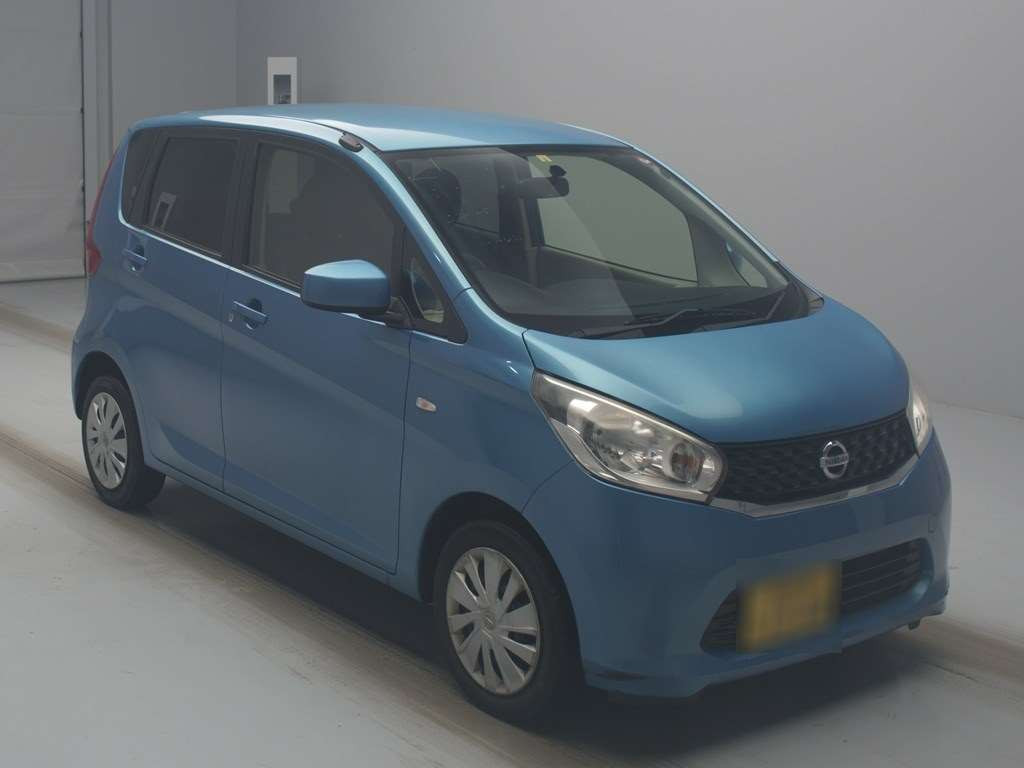 2014 Nissan DAYZ B21W[2]