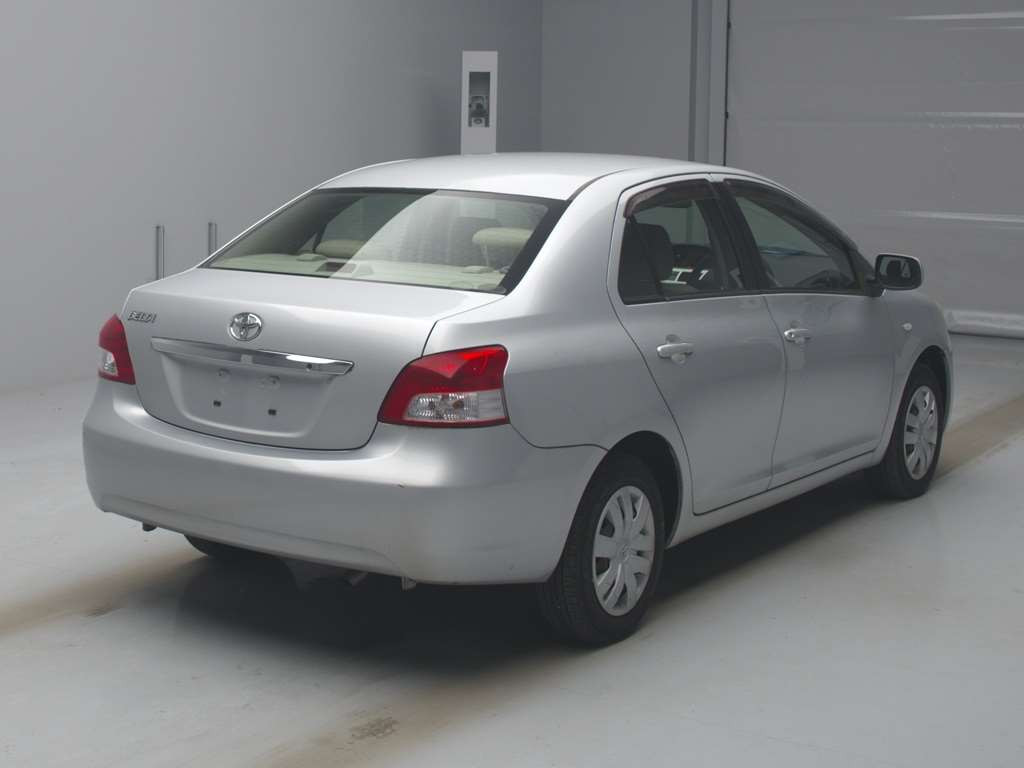 2006 Toyota Belta SCP92[1]