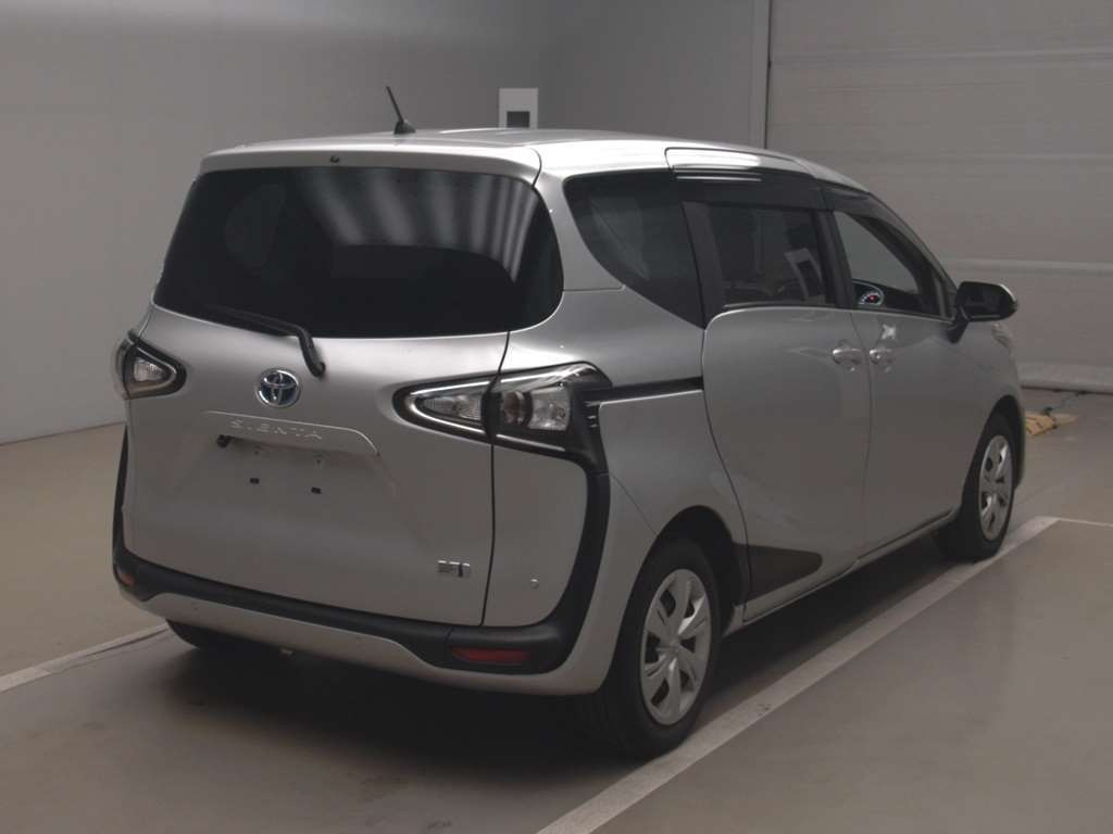 2021 Toyota Sienta NHP170G[1]