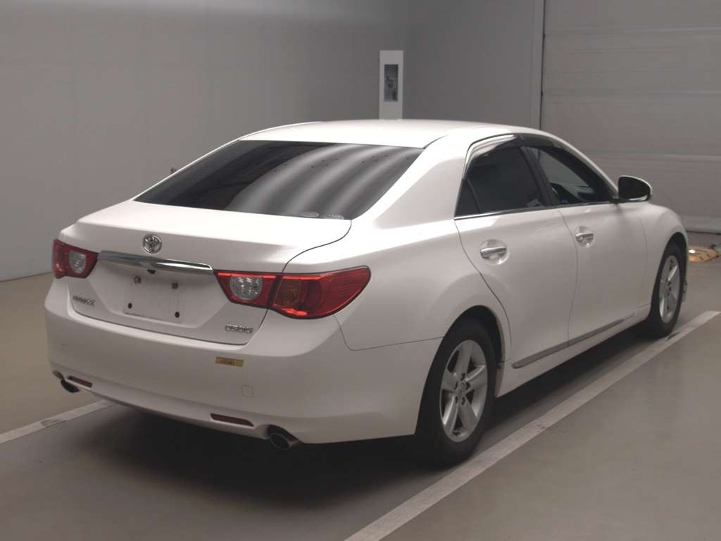 2011 Toyota Mark X GRX130[1]