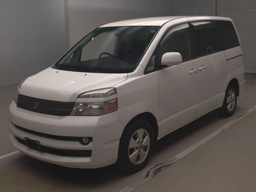 2004 Toyota Voxy AZR60G[0]