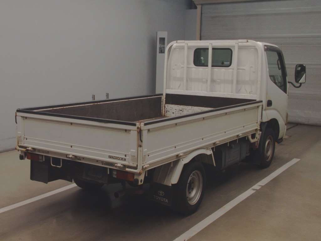 2004 Toyota Toyoace Truck TRY230[1]