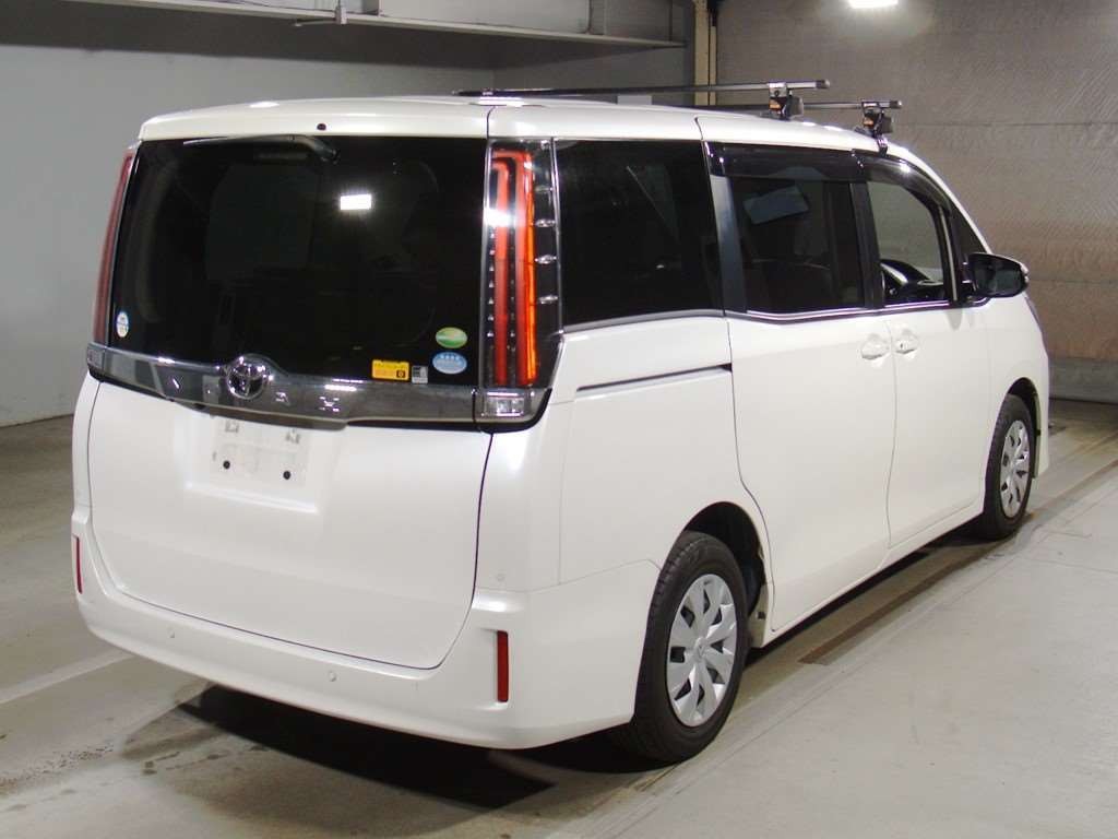 2019 Toyota Noah ZRR80G[1]