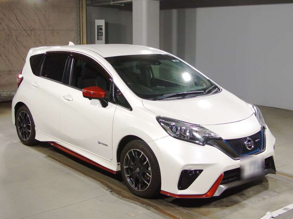 2018 Nissan Note HE12[2]