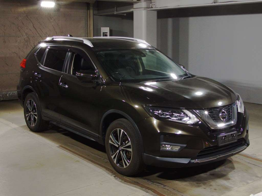 2019 Nissan X-Trail T32[2]