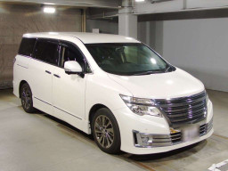 2014 Nissan Elgrand