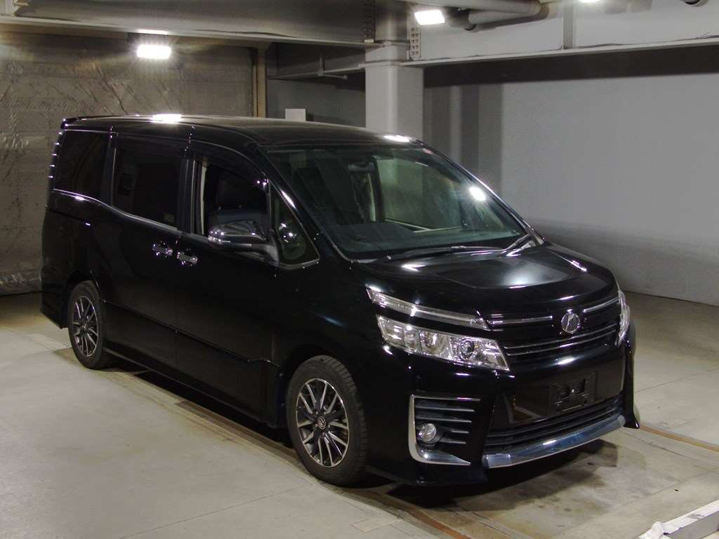 2015 Toyota Voxy ZRR80W[2]