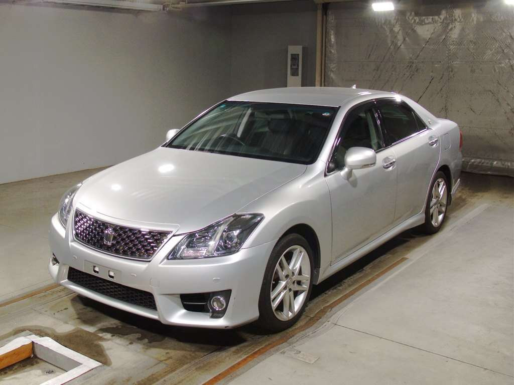 2010 Toyota Crown GRS200[0]