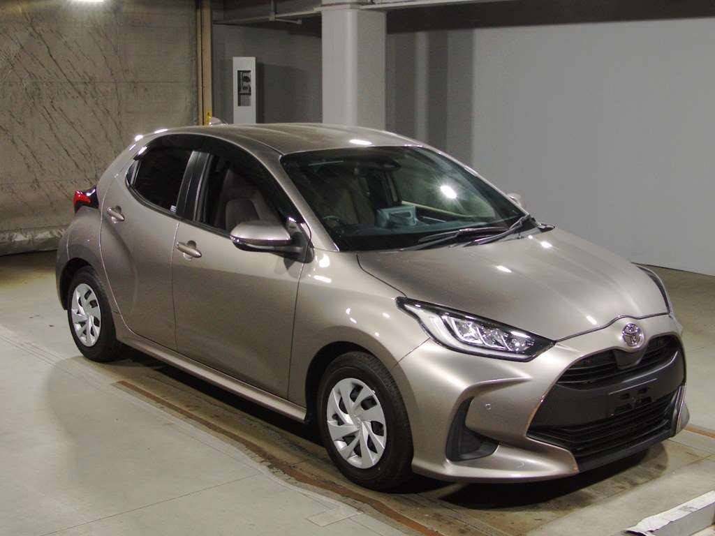 2022 Toyota YARIS KSP210[2]