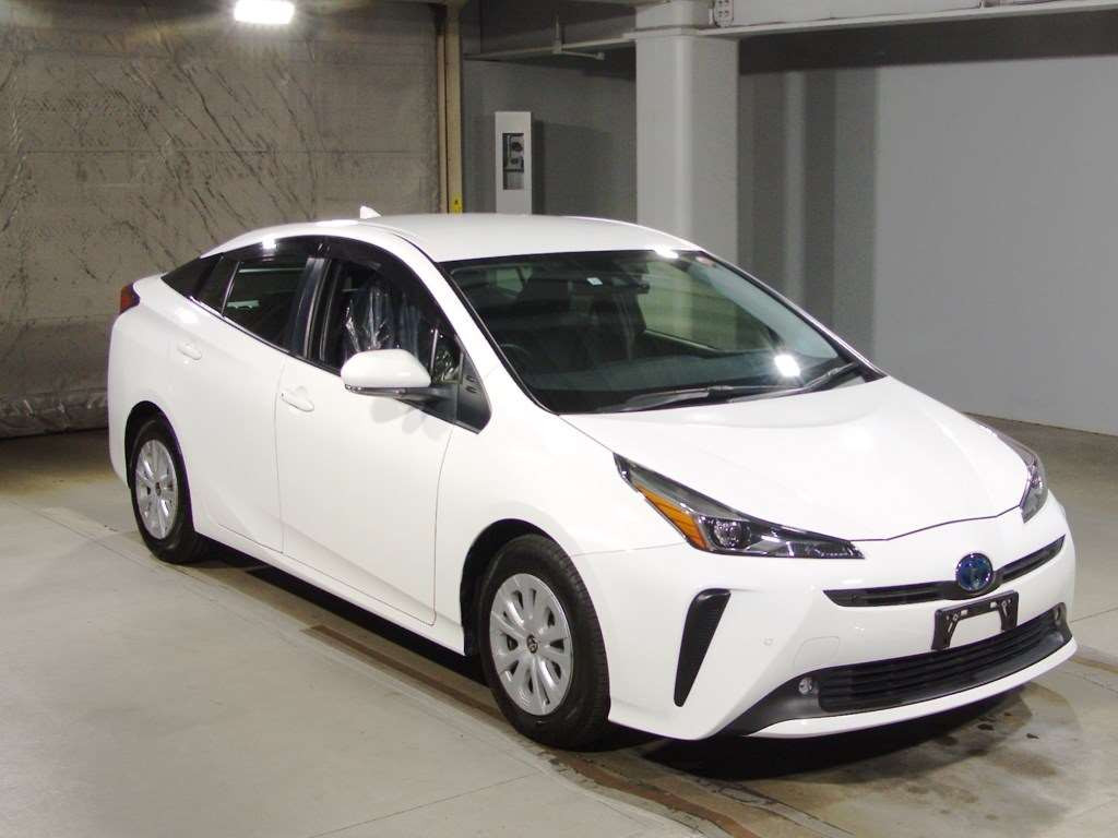 2021 Toyota Prius ZVW51[2]