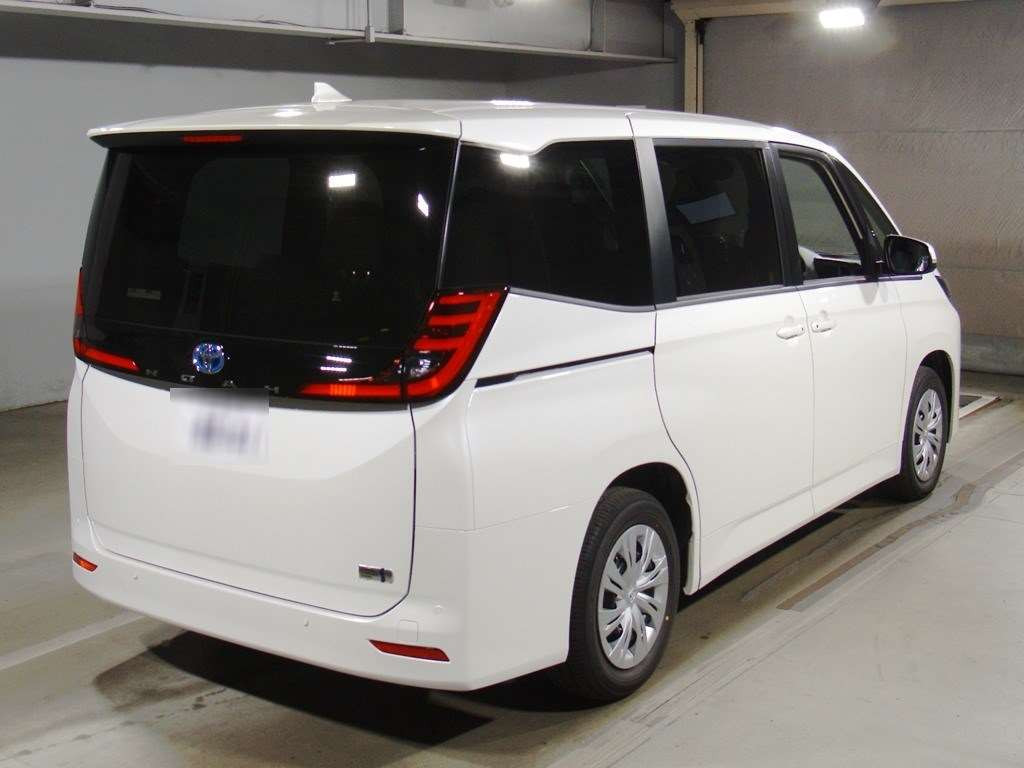 2024 Toyota Noah ZWR90W[1]