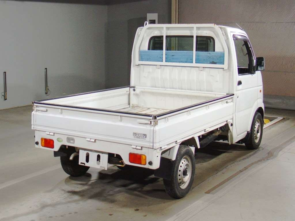 2010 Suzuki Carry Truck DA63T[1]