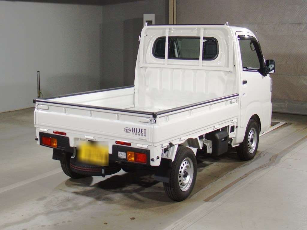 2024 Daihatsu Hijet Truck S500P[1]