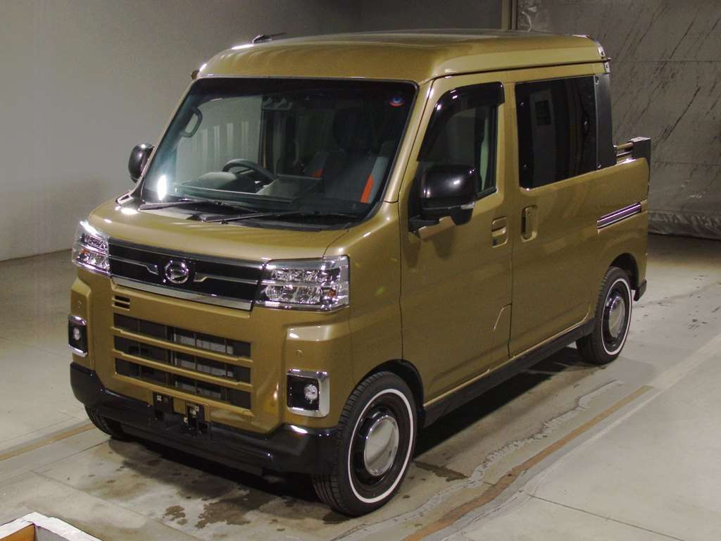 2023 Daihatsu Atrai S710W[0]