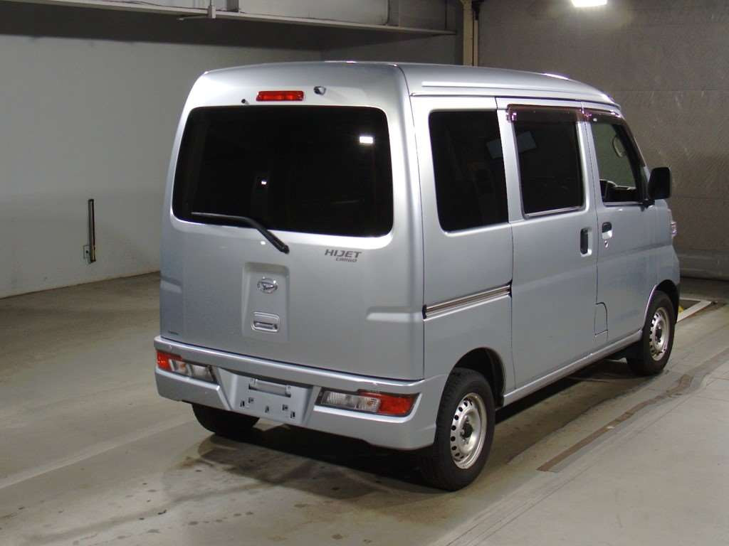 2020 Daihatsu Hijet Cargo S321V[1]