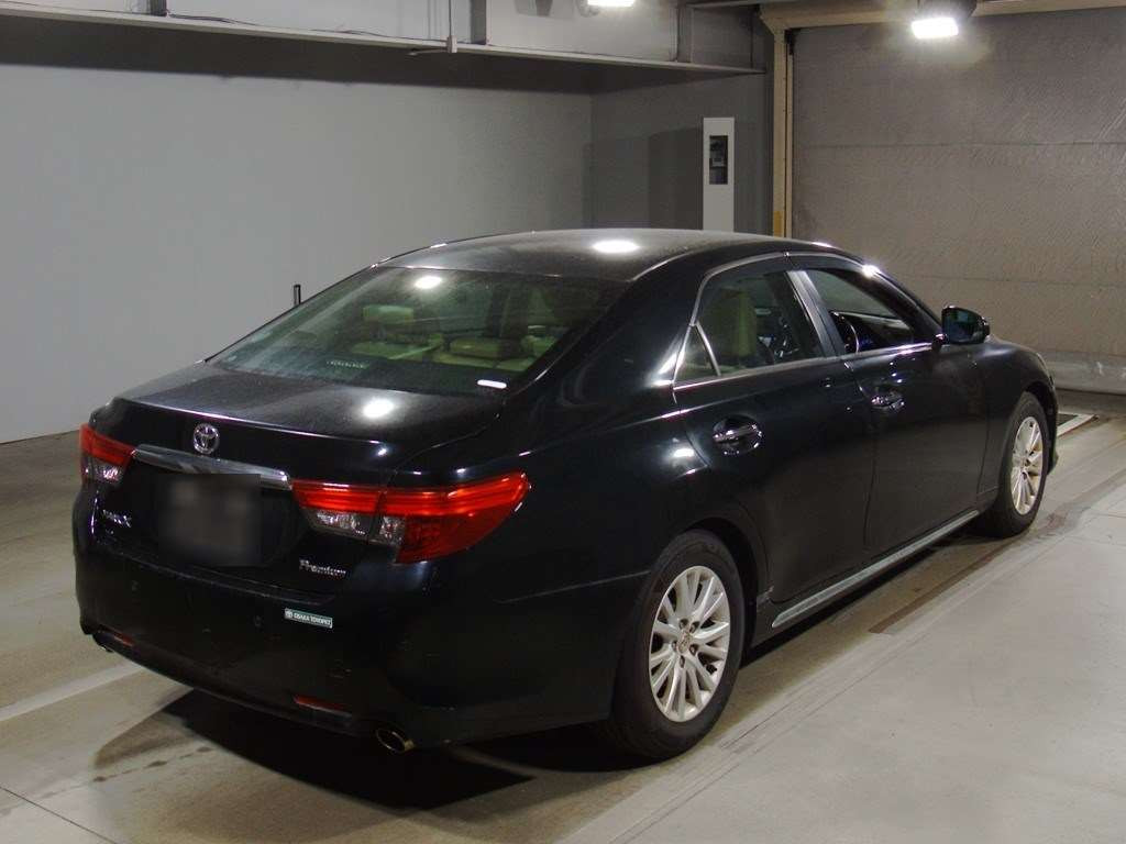 2013 Toyota Mark X GRX130[1]