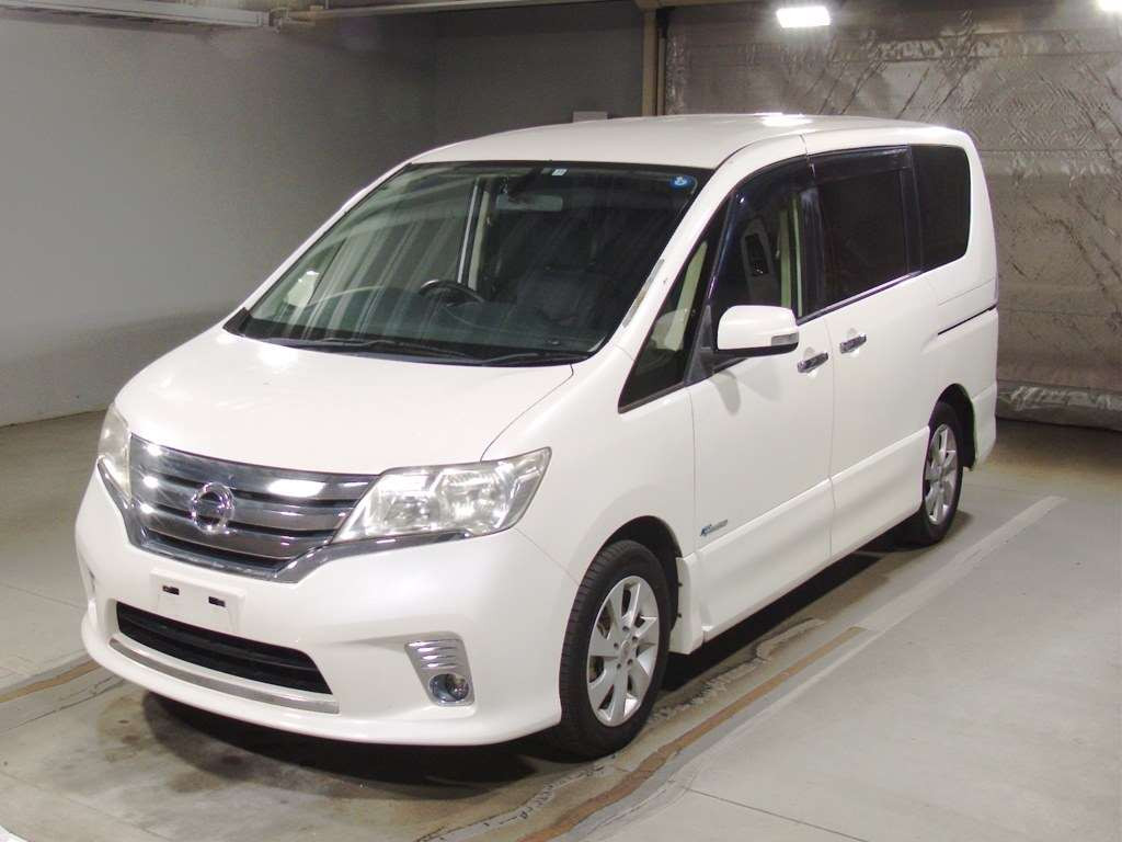 2013 Nissan Serena HFC26[0]