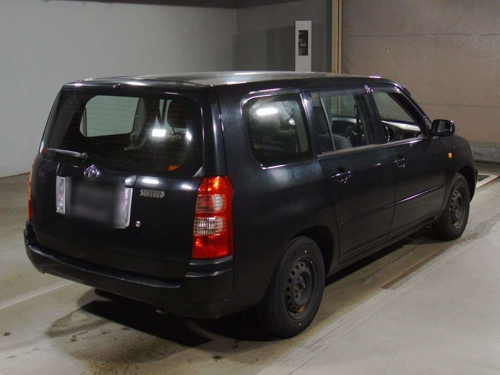 2003 Toyota Succeed Wagon NCP58G[1]