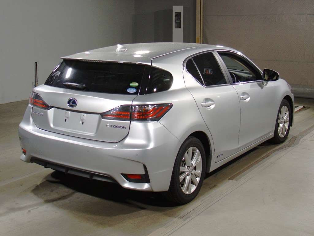 2014 Lexus CT ZWA10[1]