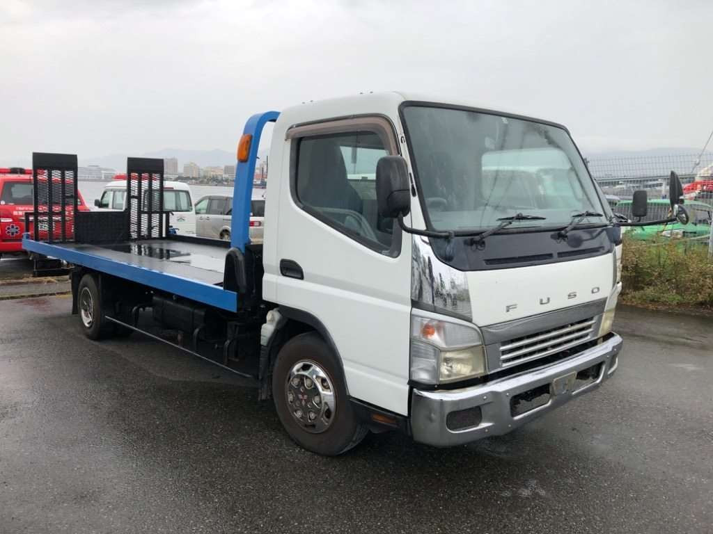 2007 Mitsubishi Fuso Canter FE83DN[2]