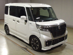 2018 Suzuki Spacia Custom