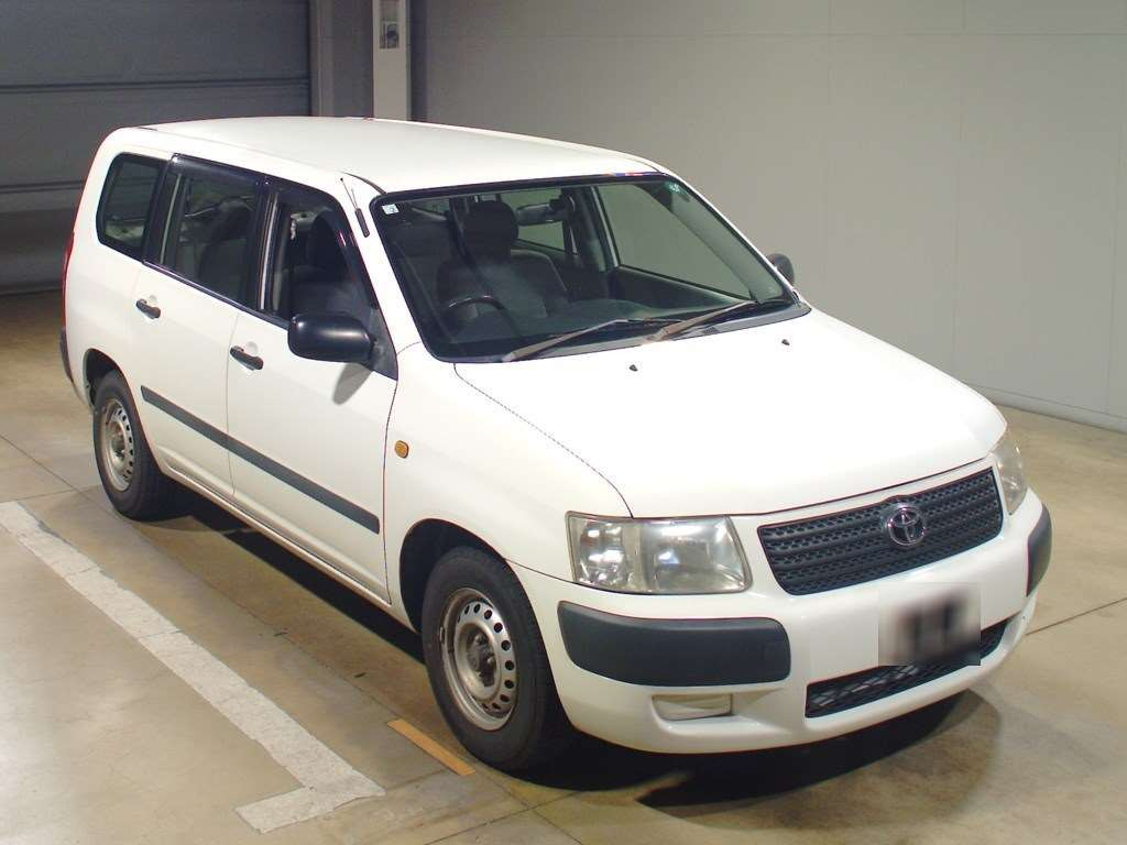 2011 Toyota Succeed Van NCP51V[2]