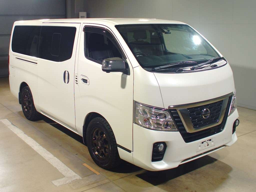 2017 Nissan NV350 CARAVAN VAN VW2E26[2]