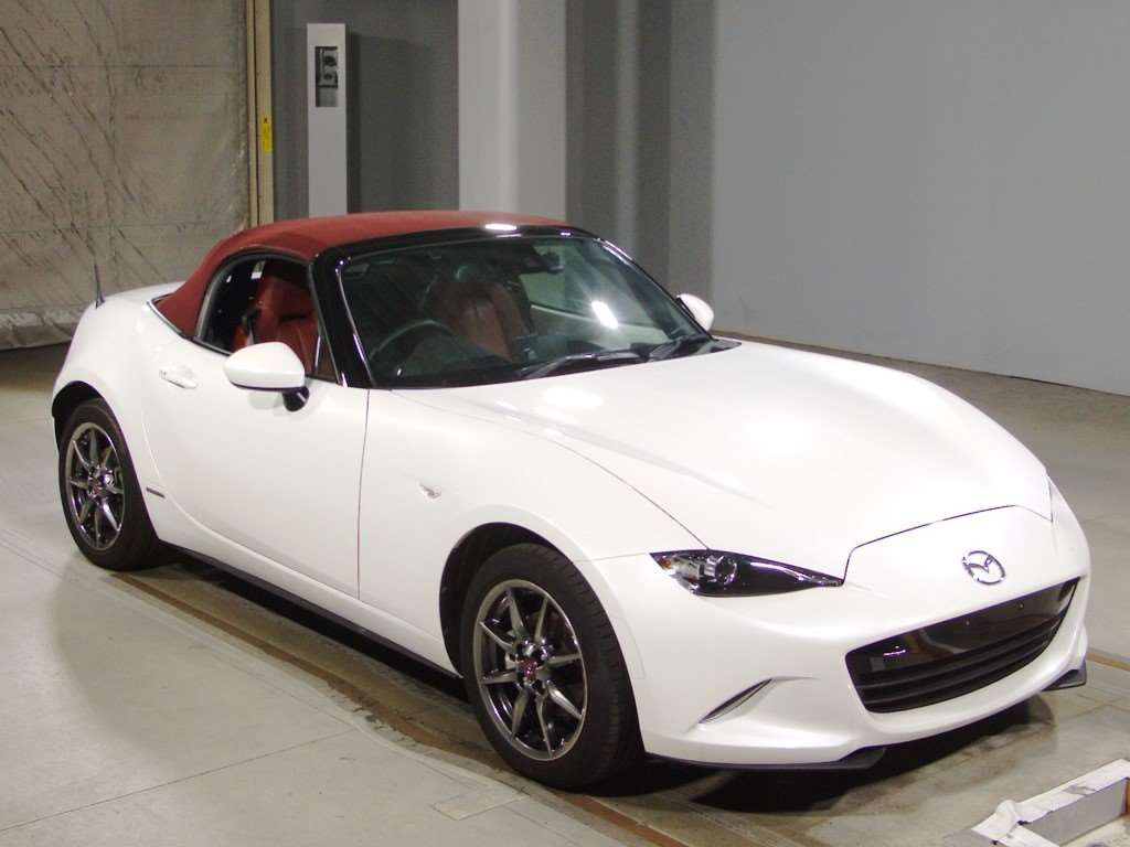 2021 Mazda Roadster ND5RC[2]