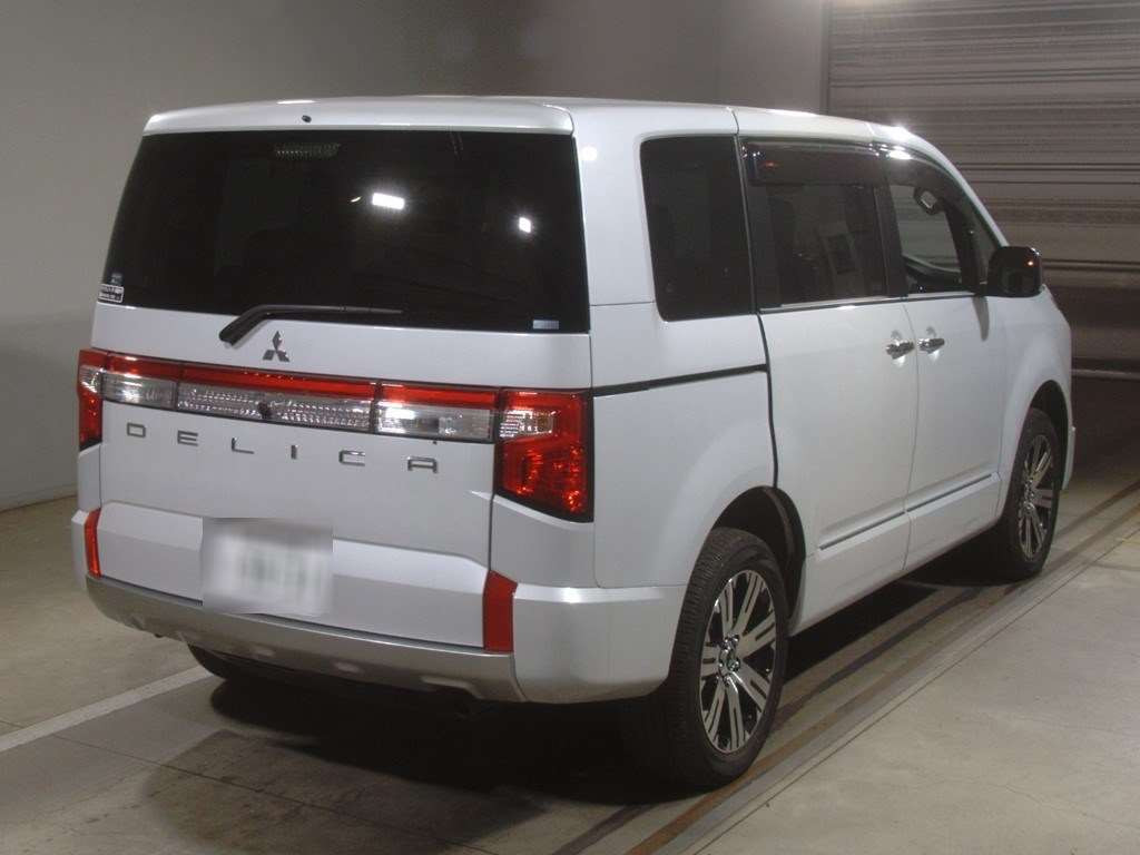 2023 Mitsubishi Delica D5 CV1W[1]