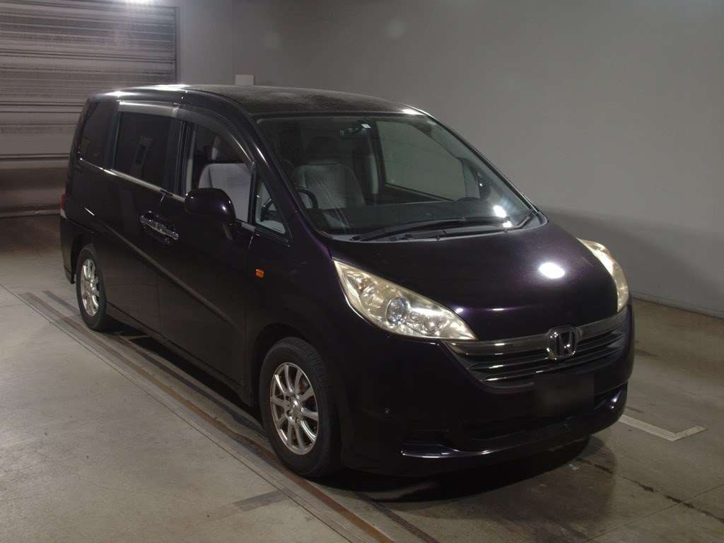 2006 Honda Step WGN RG1[2]