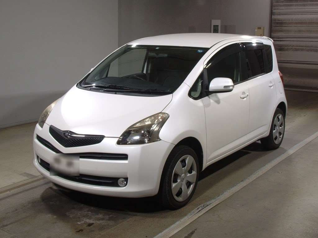 2005 Toyota Ractis NCP105[0]