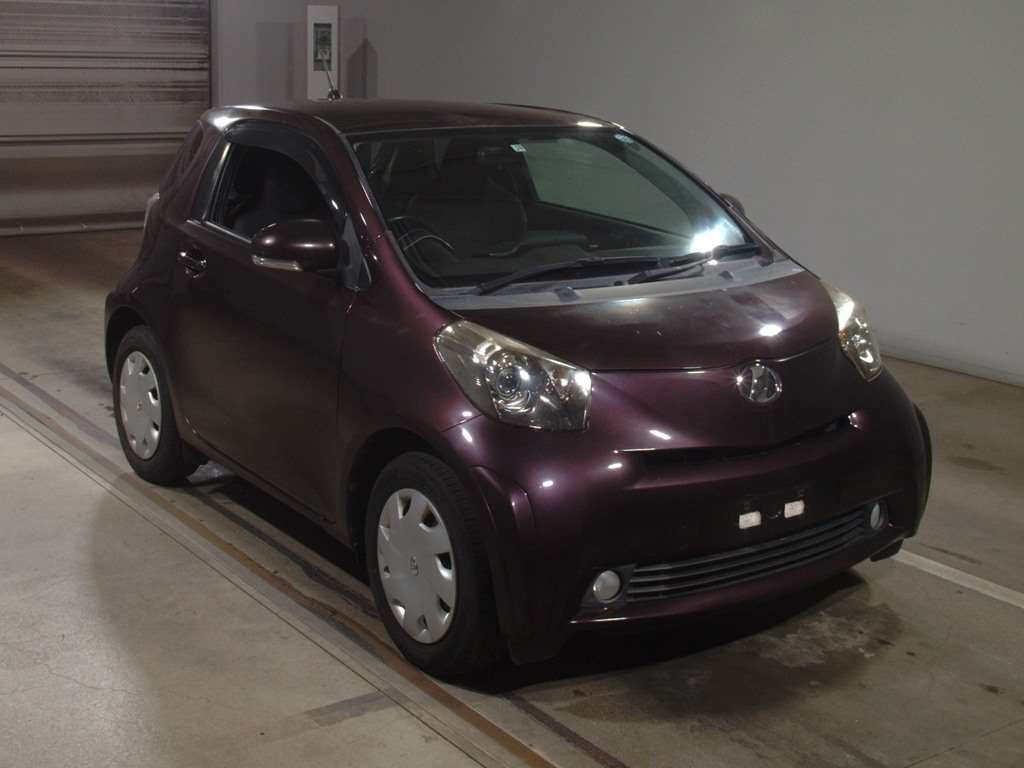 2009 Toyota iQ KGJ10[2]