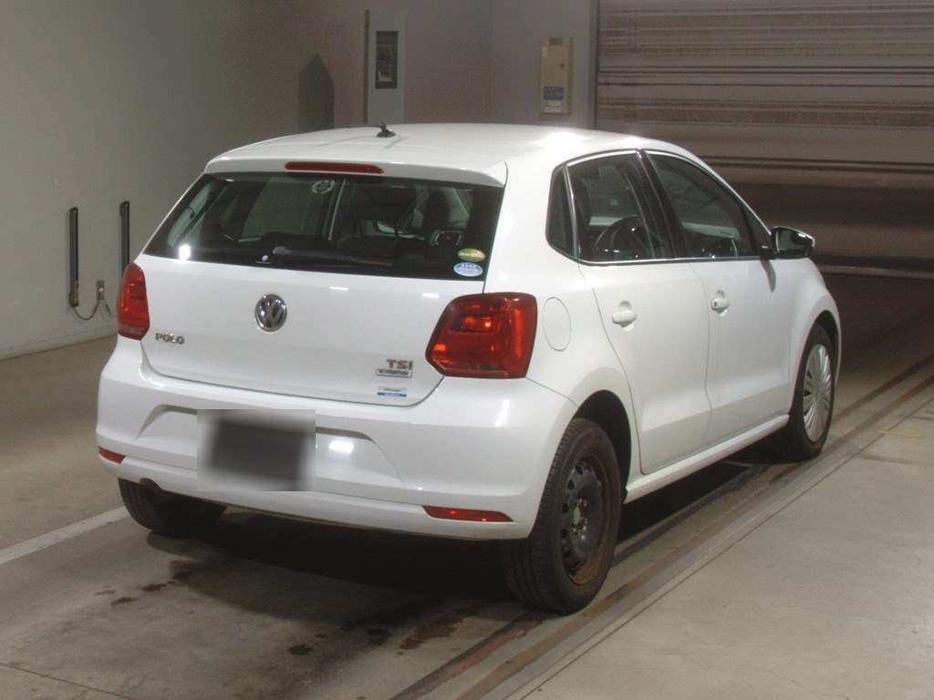 2014 Volkswagen Polo 6RCJZ[1]