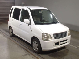 2001 Mitsubishi Toppo Bj