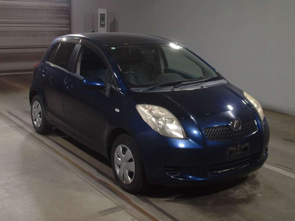 2007 Toyota Vitz SCP90[2]