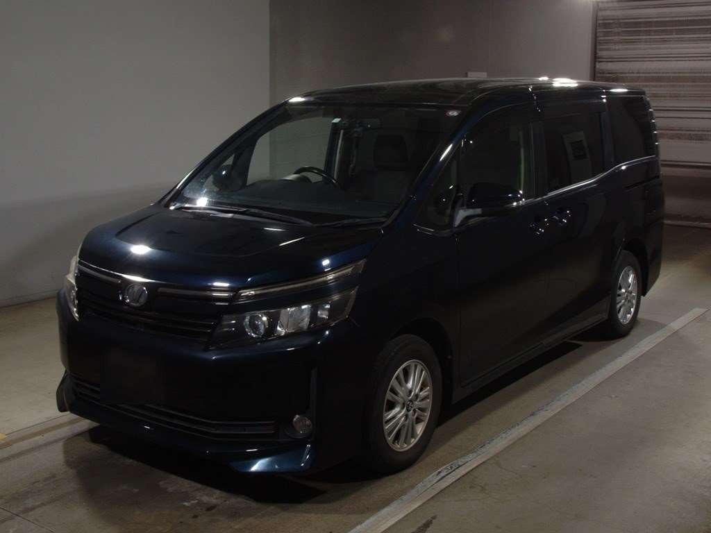 2014 Toyota Voxy ZRR80G[0]